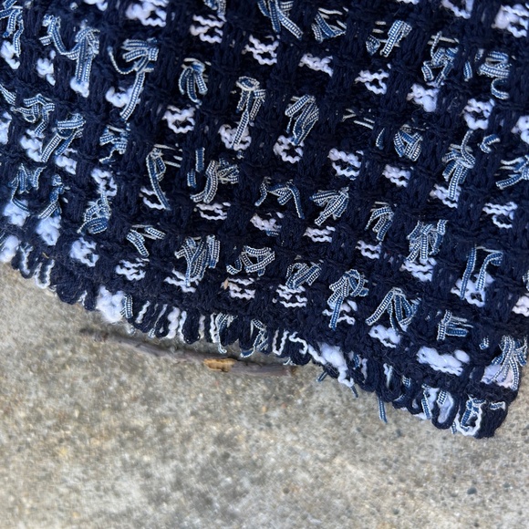 Fabulous St Johns boucle pencil skirt, size 2, Black and white tweed - Picture 4 of 8